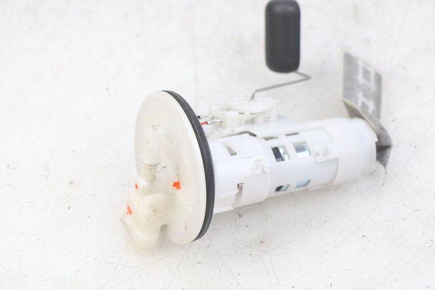 photo de KRAFTSTOFFPUMPE UNIVERSAL BIKE ZN50QT-11B 50 (2018 - 2021)