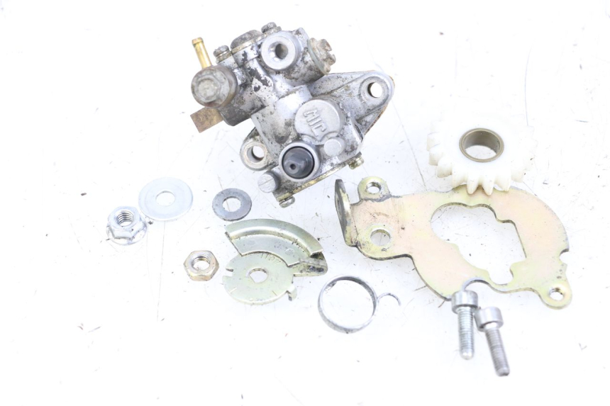 photo de ÖLPUMPE  KAWASAKI KDX 125 (1990 - 1991)