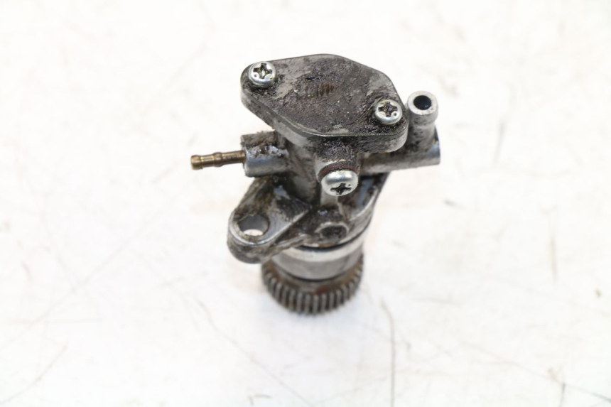 photo de ÖLPUMPE MBK OVETTO 2T 50 (2007 - 2017)