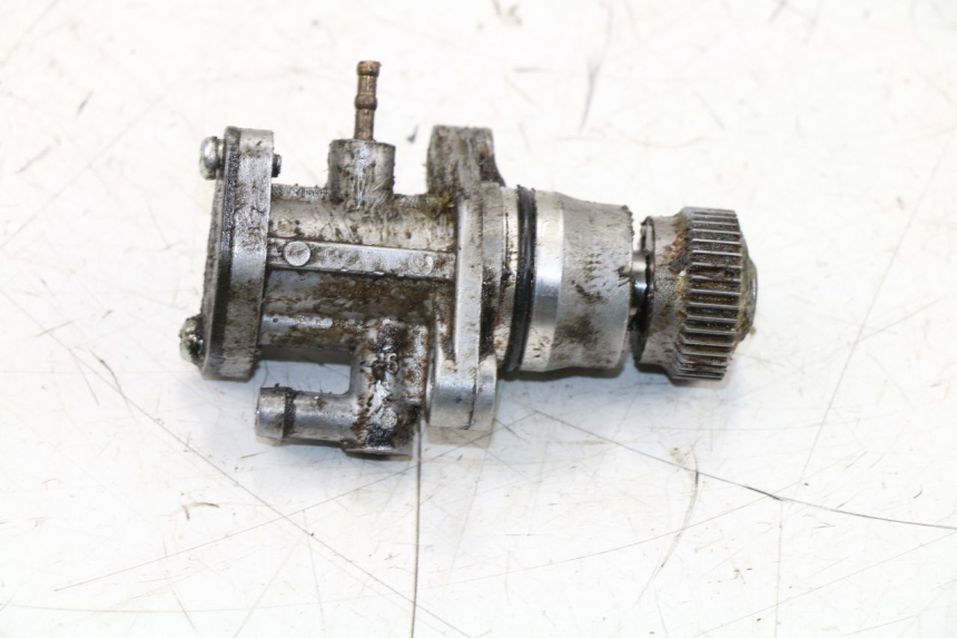 photo de ÖLPUMPE MBK OVETTO 2T 50 (2007 - 2017)