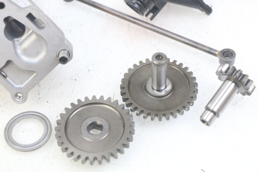 photo de ÖLPUMPE TRIUMPH SPRINT ST 955 (1999 - 2001)
