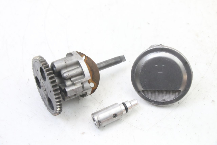 photo de ÖLPUMPE YAMAHA FZS FAZER 600 (2001 - 2003)