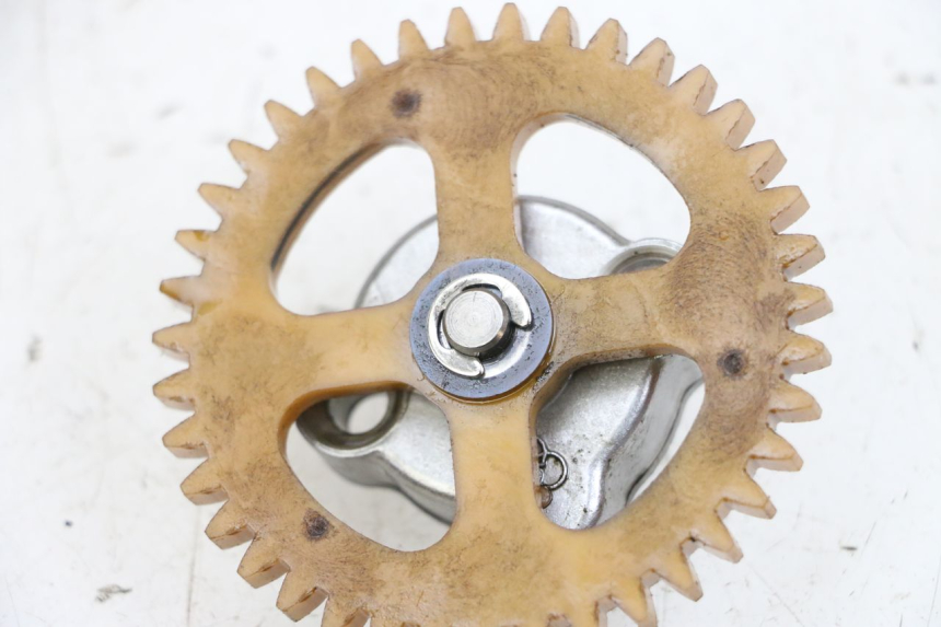 photo de ÖLPUMPE YAMAHA YP MAJESTY 125 (2002 - 2006) - Detailansicht des Bauteils