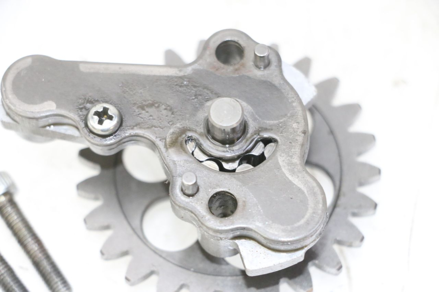 photo de ÖLPUMPE  YAMAHA YZ-F YZF 250 (2014 - 2018)