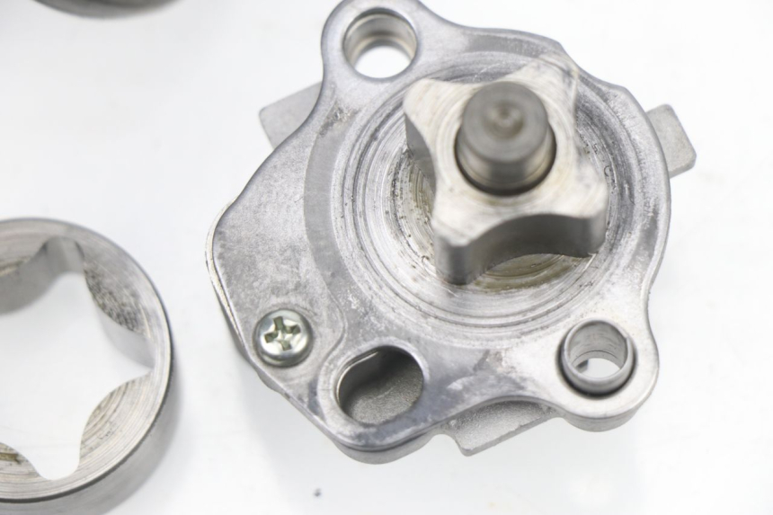 photo de ÖLPUMPE  YAMAHA YZF YZ-F 450 (2006 - 2009)