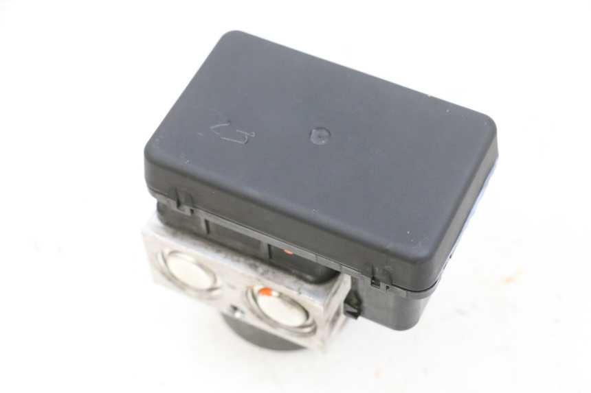 photo de ABS PUMPE SUZUKI BURGMAN 650 (2013 - 2020)