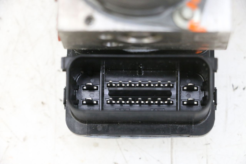 photo de ABS PUMPE SUZUKI BURGMAN 650 (2013 - 2020)