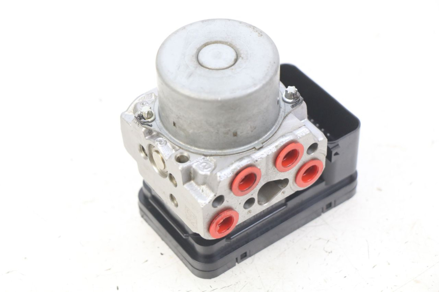 photo de ABS-PUMPE HONDA CB R 1000 (2018 - 2023)