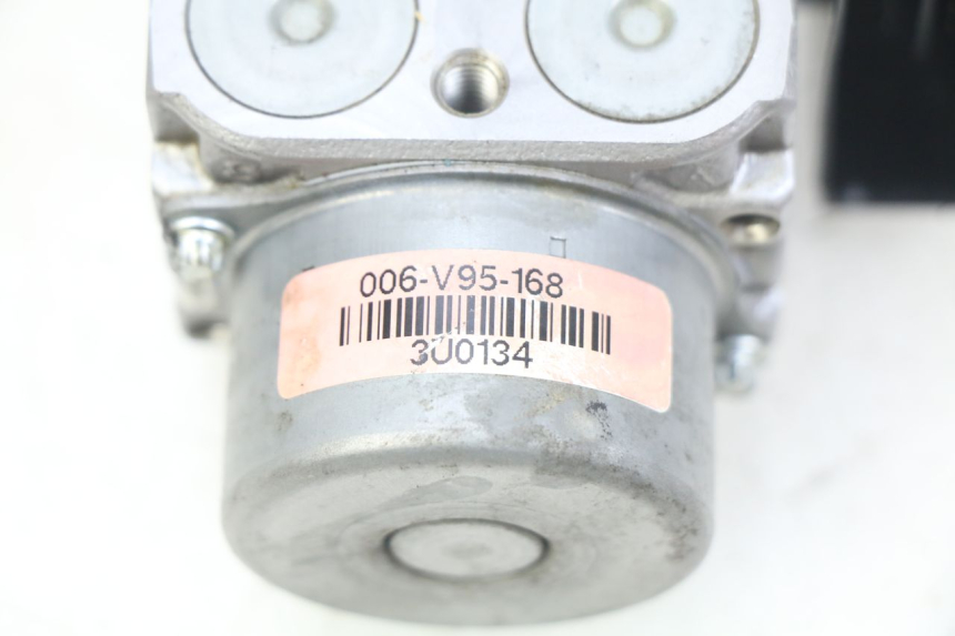 photo de ABS-PUMPE HONDA CB R 1000 (2018 - 2023)