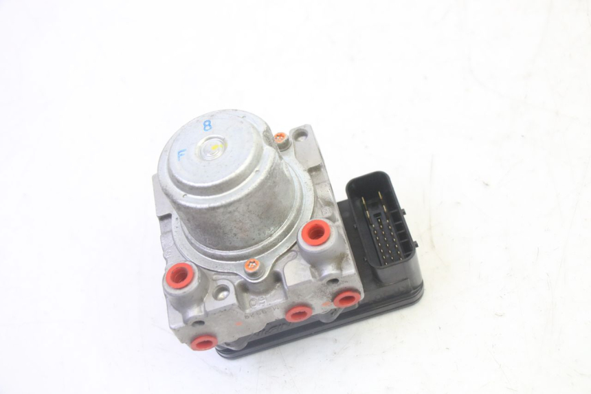 photo de ABS-PUMPE HONDA FES S-WING SWING ABS 125 (2007 - 2015)