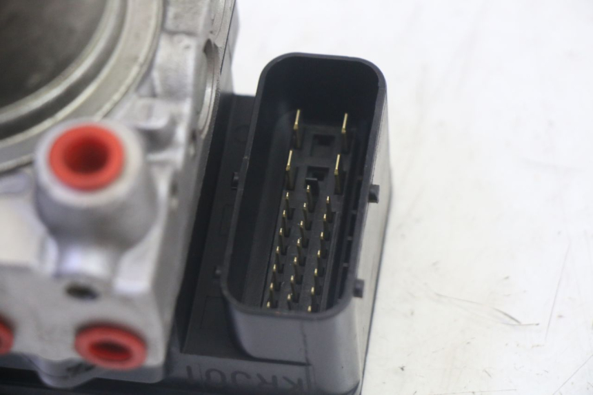 photo de ABS-PUMPE HONDA FES S-WING SWING ABS 125 (2007 - 2015)