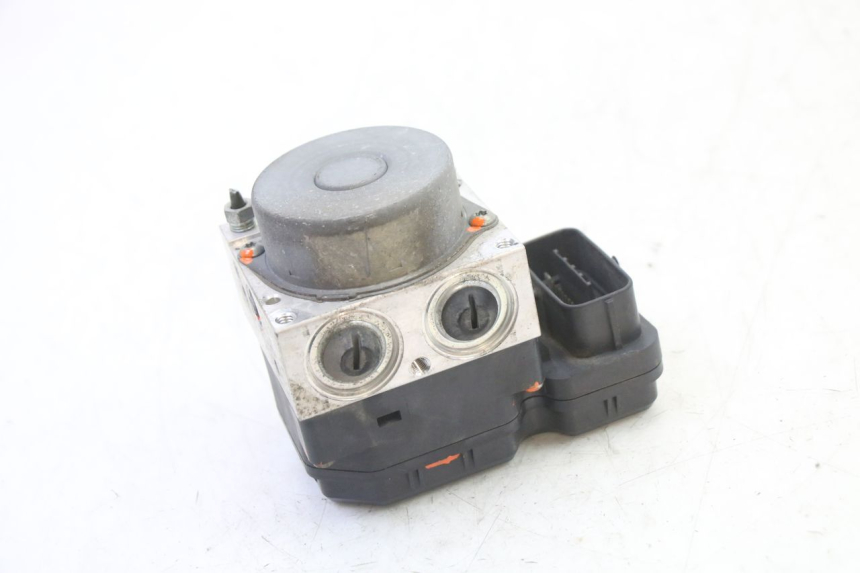 photo de ABS-PUMPE YAMAHA FJR ABS 1300 (2016 - 2020)
