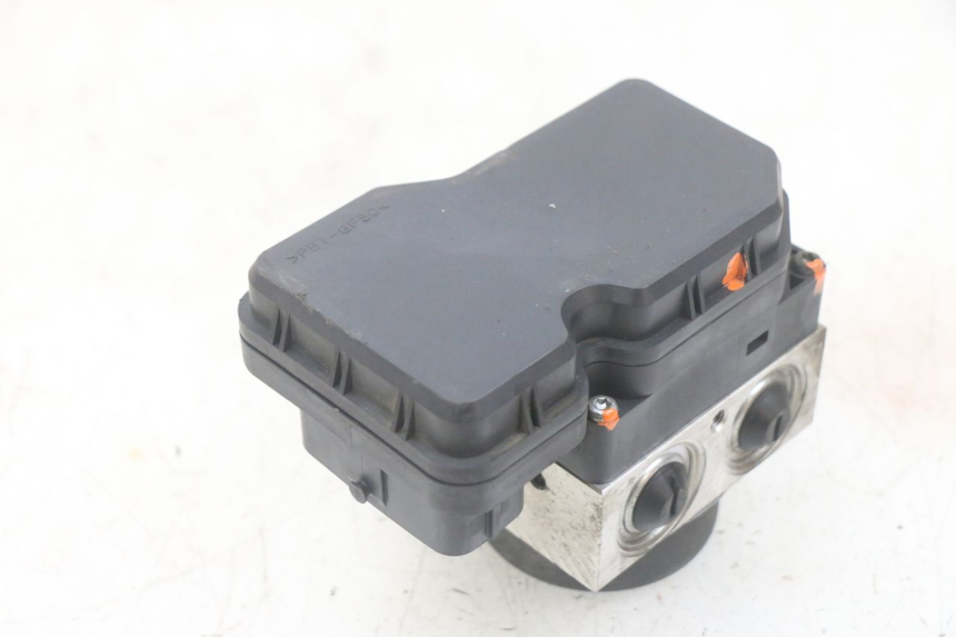 photo de ABS-PUMPE YAMAHA FJR ABS 1300 (2006 - 2012) - Kennzeichnungen und Originalreferenzen