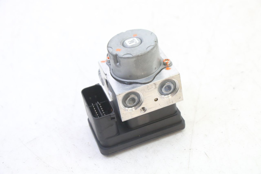 photo de ABS PUMPE BMW G310 R 310 (2016 - 2020)