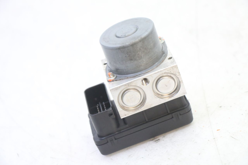 photo de ABS PUMPE SUZUKI GSR 750 (2011 - 2017)