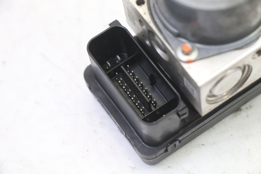 photo de ABS PUMPE SUZUKI GSR 750 (2011 - 2017)