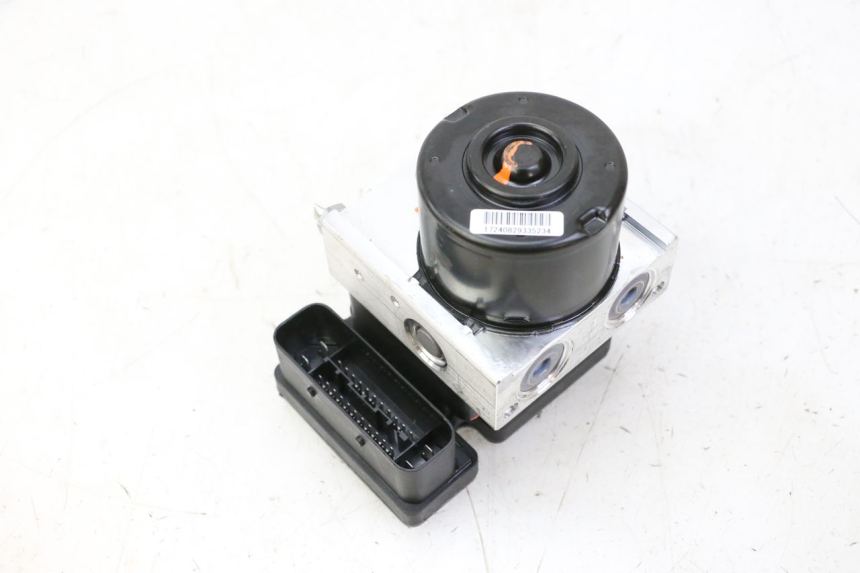 photo de ABS PUMPE PIAGGIO MP3 HPE 310 (2024 - 2025)
