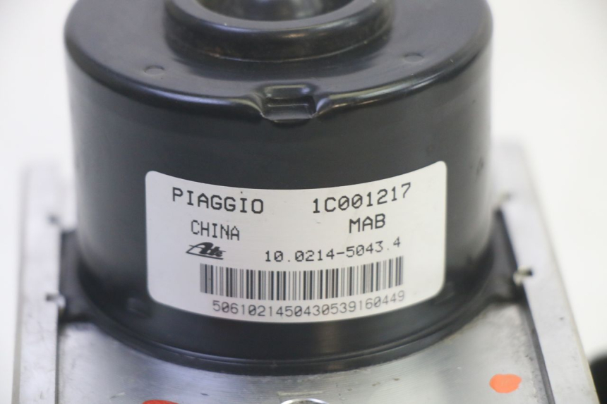photo de ABS PUMPE PIAGGIO MP3 HPE 350 (2018 - 2020) - Zoom auf Gebrauchszustand