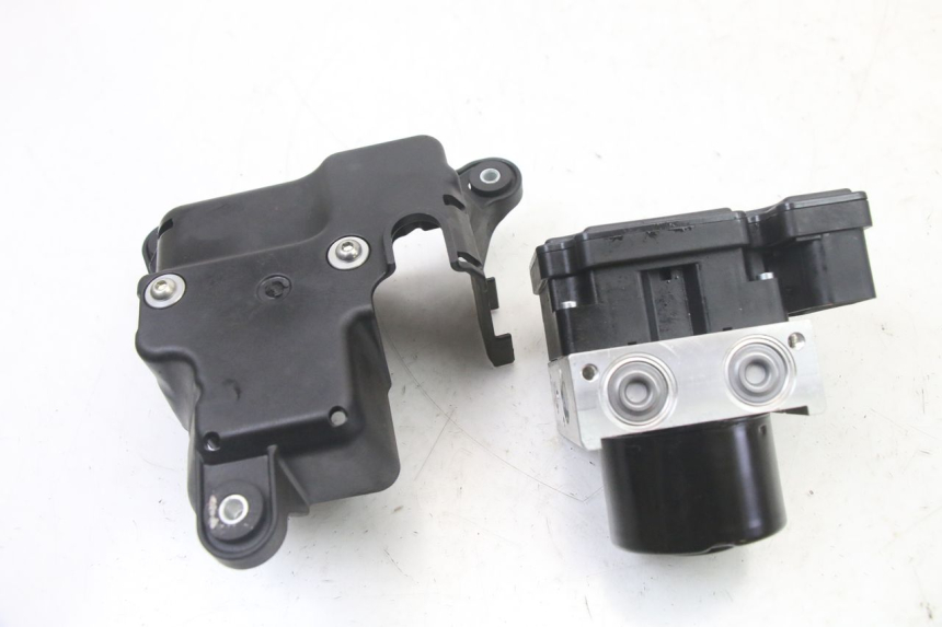 photo de ABS PUMPE PIAGGIO MP3 500 (2014 - 2016)