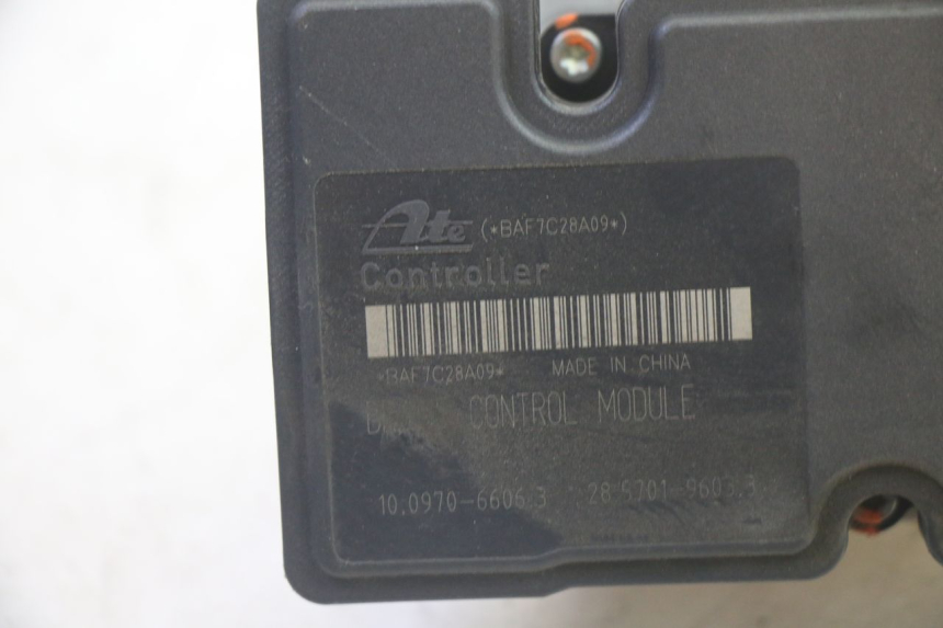 photo de ABS PUMPE PIAGGIO MP3 500 (2016 - 2018) - Geprüftes Gebrauchtteil