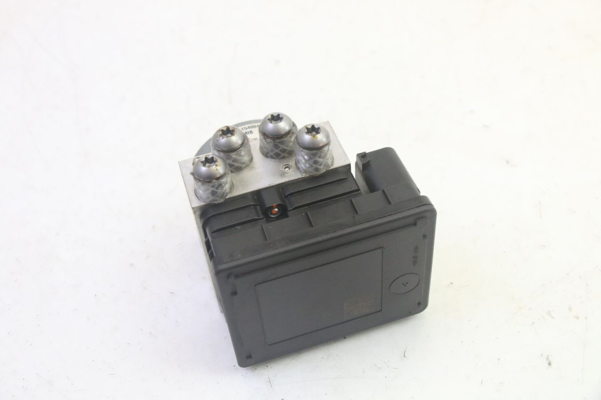 photo de ABS PUMPE BMW R GS 1250 (2021 - 2024) - Oberflächenzustand und Material