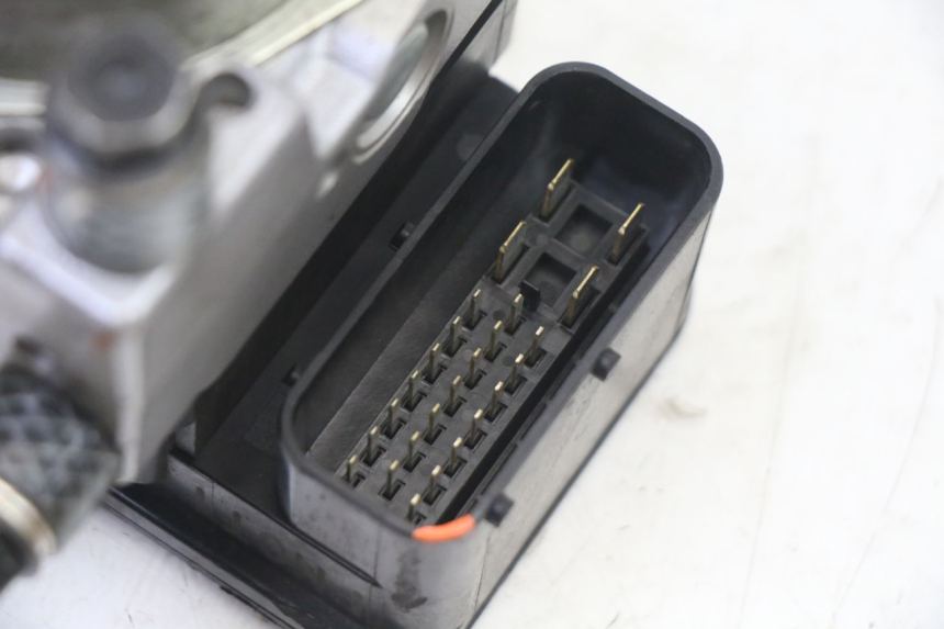 photo de ABS PUMPE PEUGEOT SATELIS 125 (2013 - 2018)