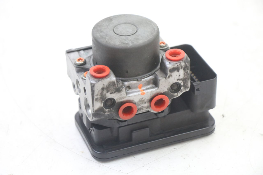 photo de ABS PUMPE SUZUKI BURGMAN 125 (2015 - 2017)