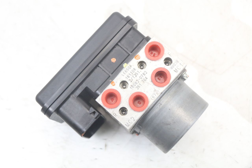 photo de ABS-PUMPE KAWASAKI VERSYS ABS 650 (2015 - 2018)