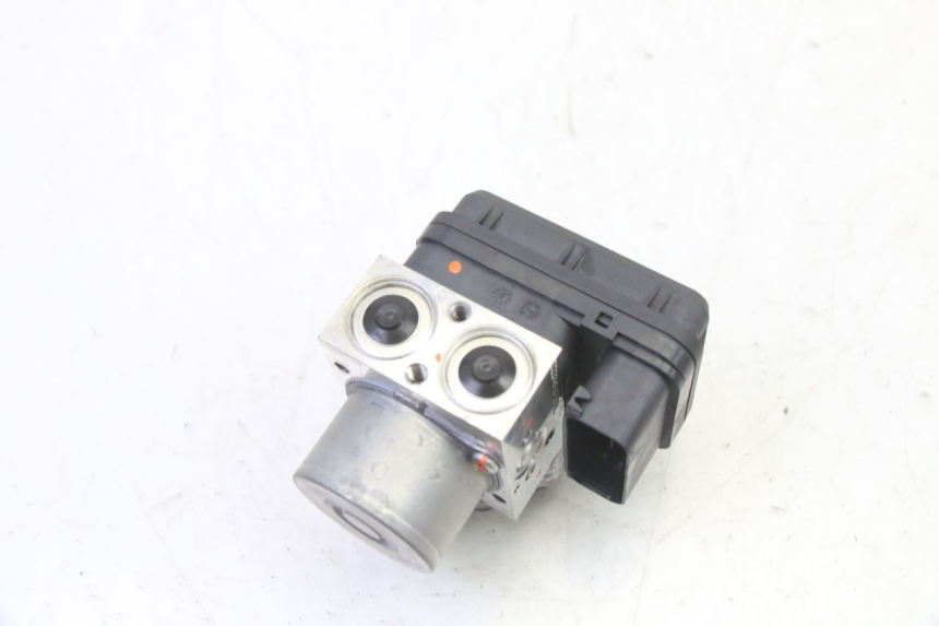 photo de ABS PUMPE YAMAHA XMAX X-MAX 125 (2021 - 2025)