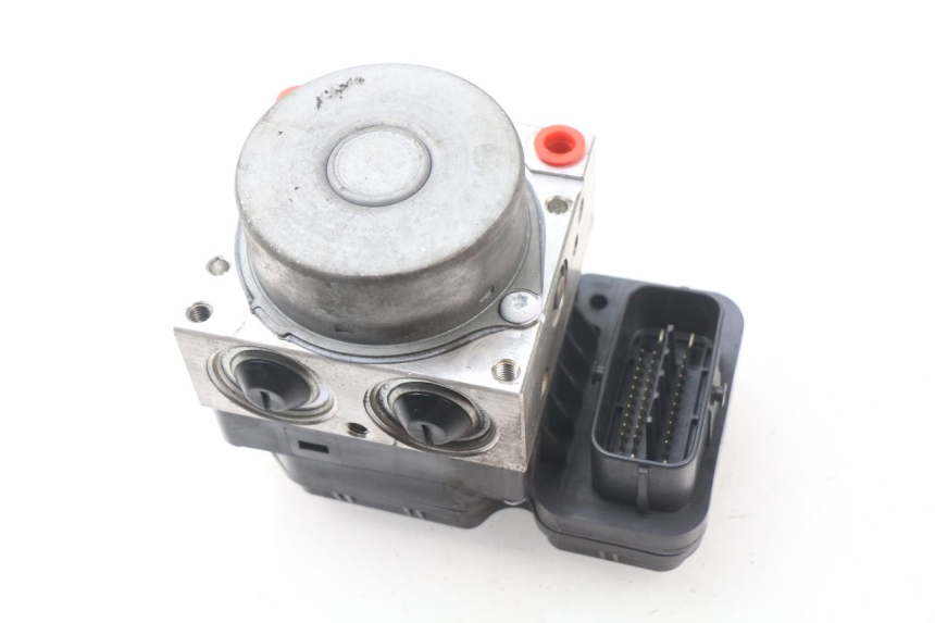 photo de ABS-PUMPE YAMAHA X-MAX XMAX 125 (2010 - 2014)