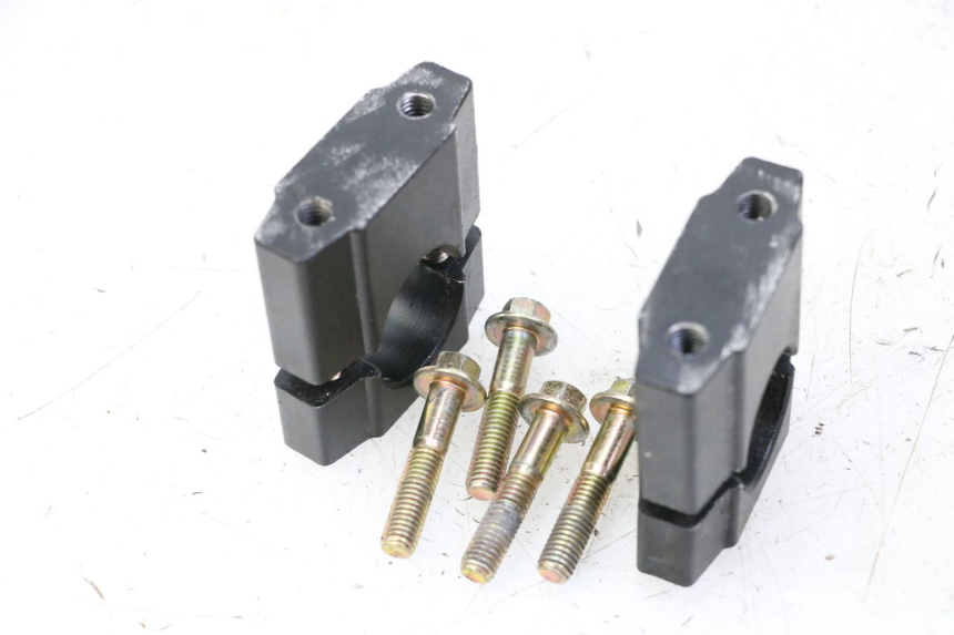 photo de LENKERKLEMME APOLLO RFZ 125