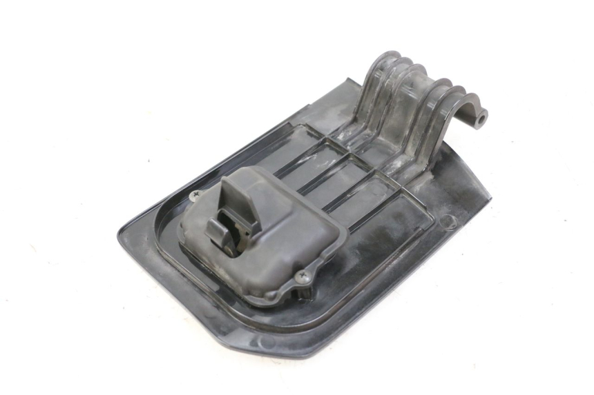 photo de HANDSCHUHFACH DECKEL HONDA FES S-WING SWING ABS 125 (2007 - 2015)