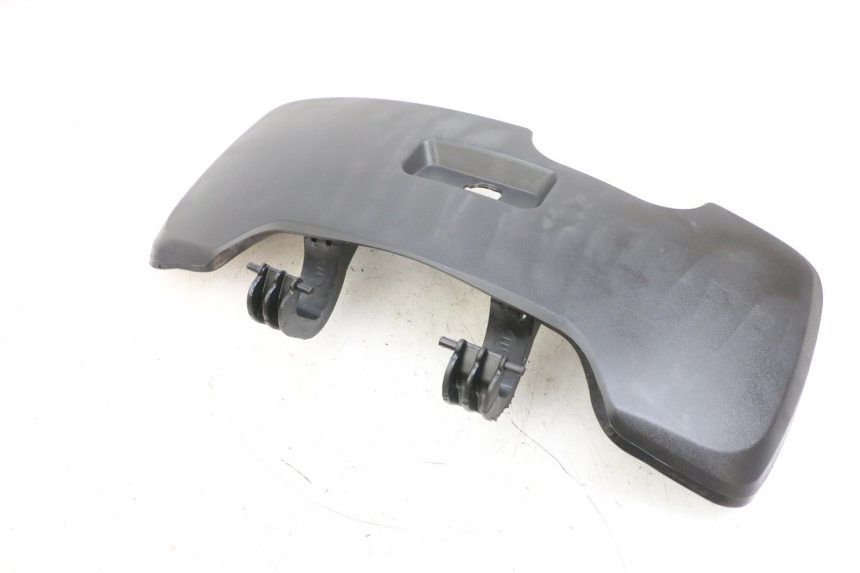 photo de HANDSCHUHFACH DECKEL SYM GTS EVO 125 (2009 - 2013) - Alternative Perspektive