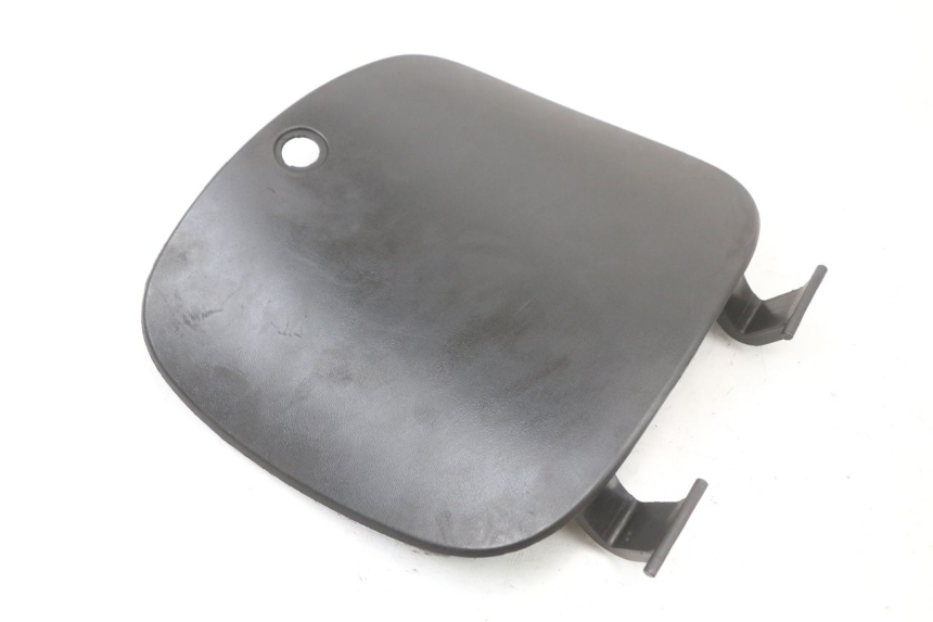 photo de HANDSCHUHFACH DECKEL PEUGEOT TWEET 125 (2018 - 2021)