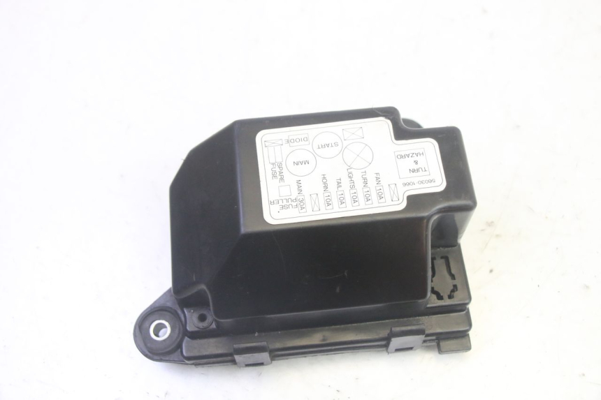 photo de SICHERUNGKASTEN KAWASAKI GPZ RX 1000 (1986 - 1988) - Details der Befestigungspunkte