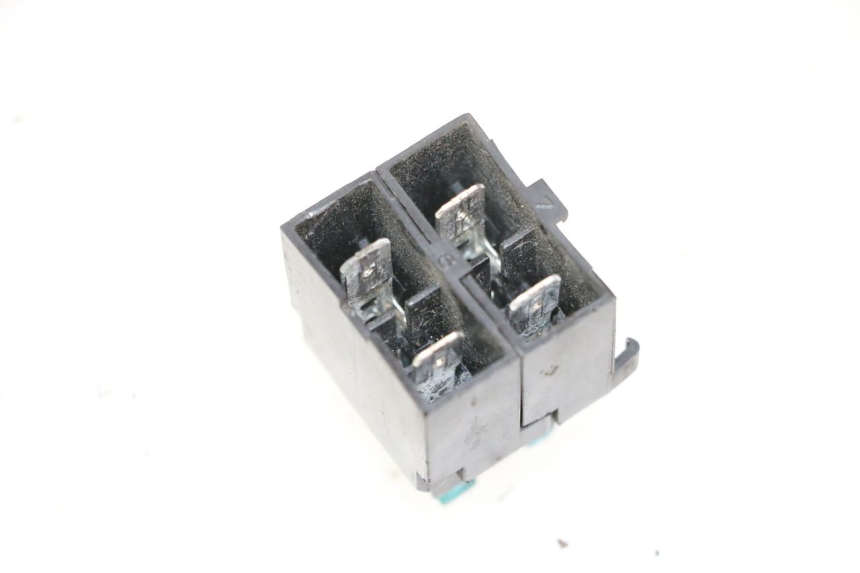 photo de SICHERUNGKASTEN YAMAHA YP MAJESTY 125 (2002 - 2006)
