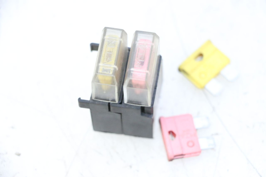 photo de SICHERUNGKASTEN YAMAHA YP MAJESTY 125 (2007 - 2010)