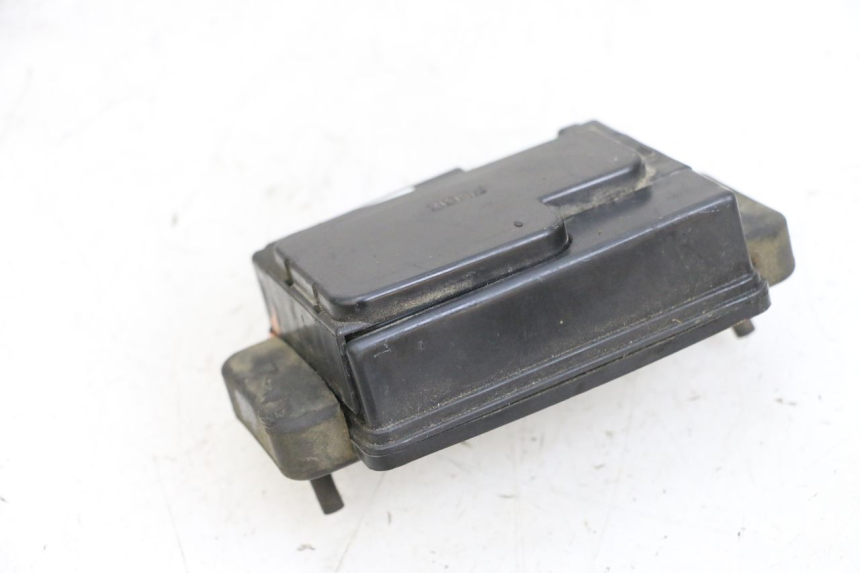 photo de SICHERUNGKASTEN KAWASAKI ZR 7 750 (1999 - 2001) - Alternative Perspektive