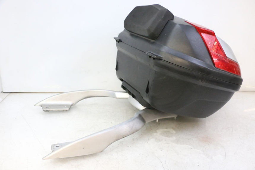 photo de GEPÄCKTRÄGER PEUGEOT CITYSTAR 50 (2013 - 2017)