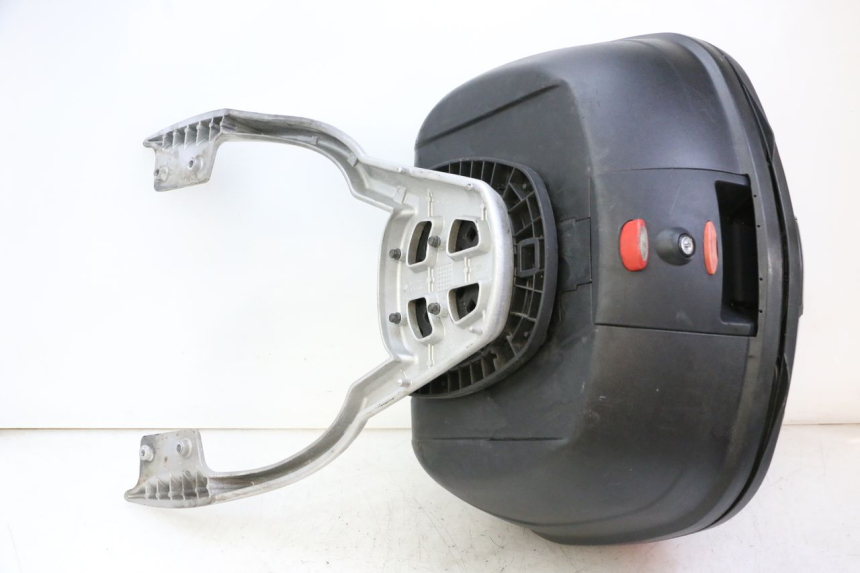 photo de GEPÄCKTRÄGER PEUGEOT CITYSTAR 50 (2013 - 2017)