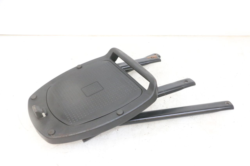 photo de GEPÄCKTRÄGER PEUGEOT ELYSEO 125 (1999 - 2004)