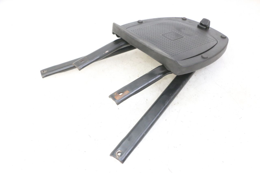 photo de GEPÄCKTRÄGER PEUGEOT ELYSEO 125 (1999 - 2004)