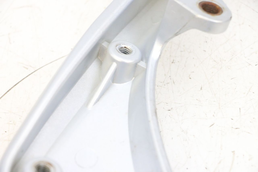 photo de GEPÄCKTRÄGER MBK FLAME X 125 (2007 - 2016) - Zoom auf Gebrauchszustand