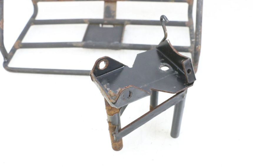 photo de GEPäCKTRäGER PEUGEOT LUDIX 50 (2008 - 2017) - Details der Befestigungspunkte