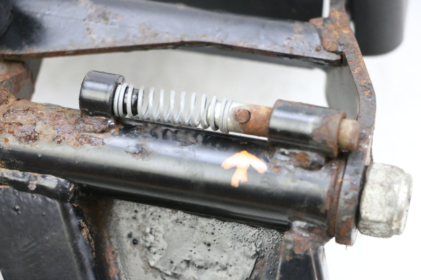 photo de GEPÄCKTRÄGER PIAGGIO MP3 RL 250 (2006 - 2010) - Zoom auf Gebrauchszustand