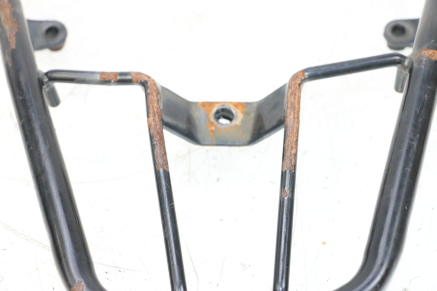 photo de GEPäCKTRäGER SYM ORBIT 2 4T 50 (2008 - 2017) - Oberflächenzustand und Material