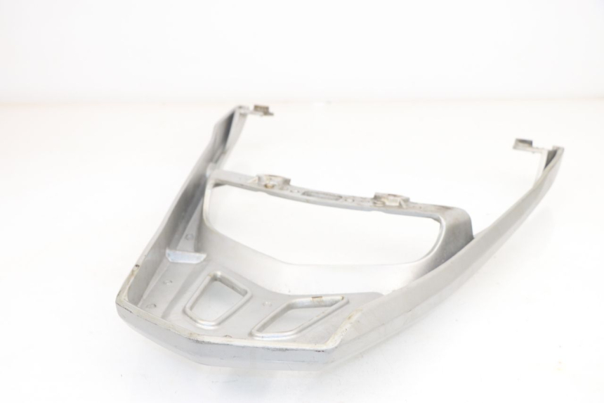 photo de GEPÄCKTRÄGER PEUGEOT SUM UP 125 (2008 - 2013)