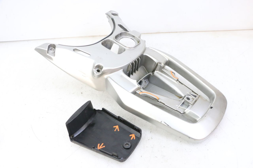 photo de GEPÄCKTRÄGER PIAGGIO VESPA GRANTURISMO 200 (2004 - 2005)