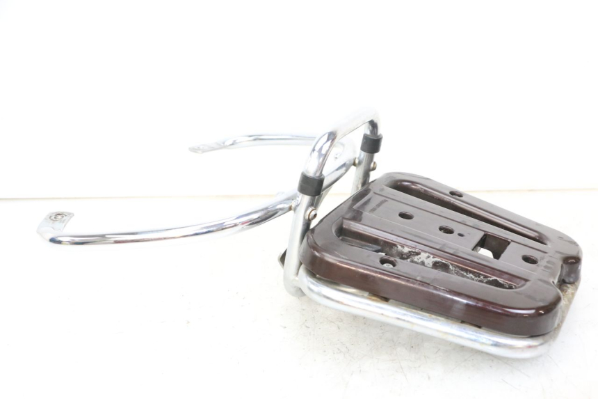 photo de GEPÄCKTRÄGER PIAGGIO VESPA LX IE 125 (2010 - 2012)