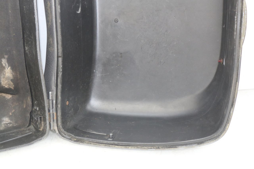 photo de GEPäCKTRäGER PIAGGIO X9 EVOLUTION 125 (2003 - 2007)